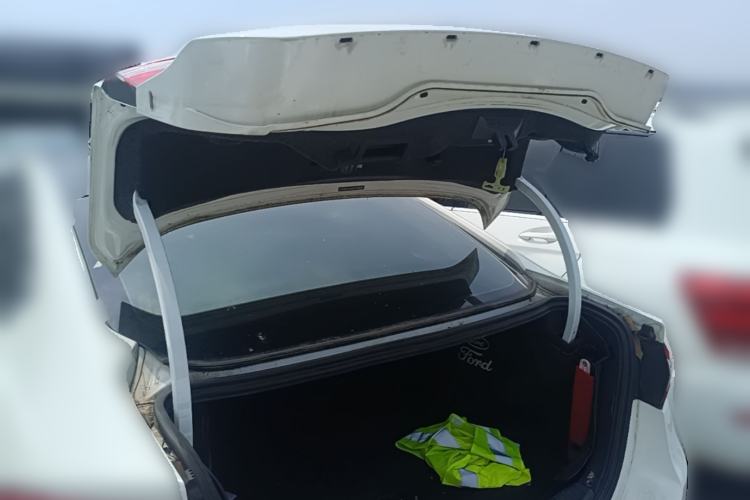 Used Ford Mondeo 2013 2.0L GTDi 200 Luxury Model Trunk