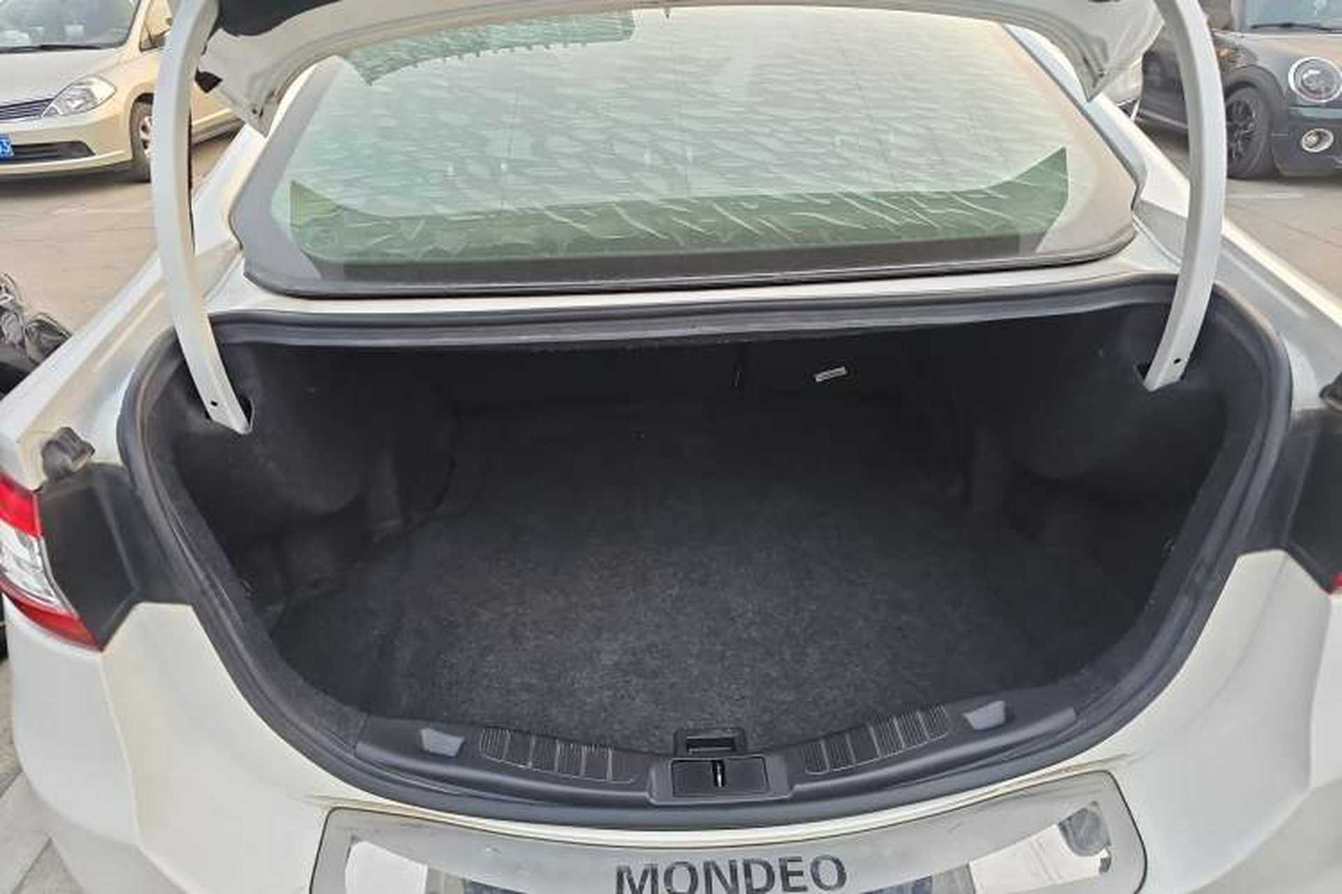 Used Ford Mondeo 2013 2.0L GTDi 200 Fashion Edition Trunk