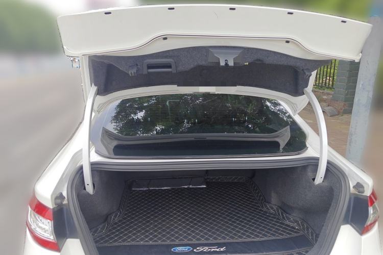 Used Ford Mondeo 2013 1.5L GTDi180 Fashion Edition Trunk