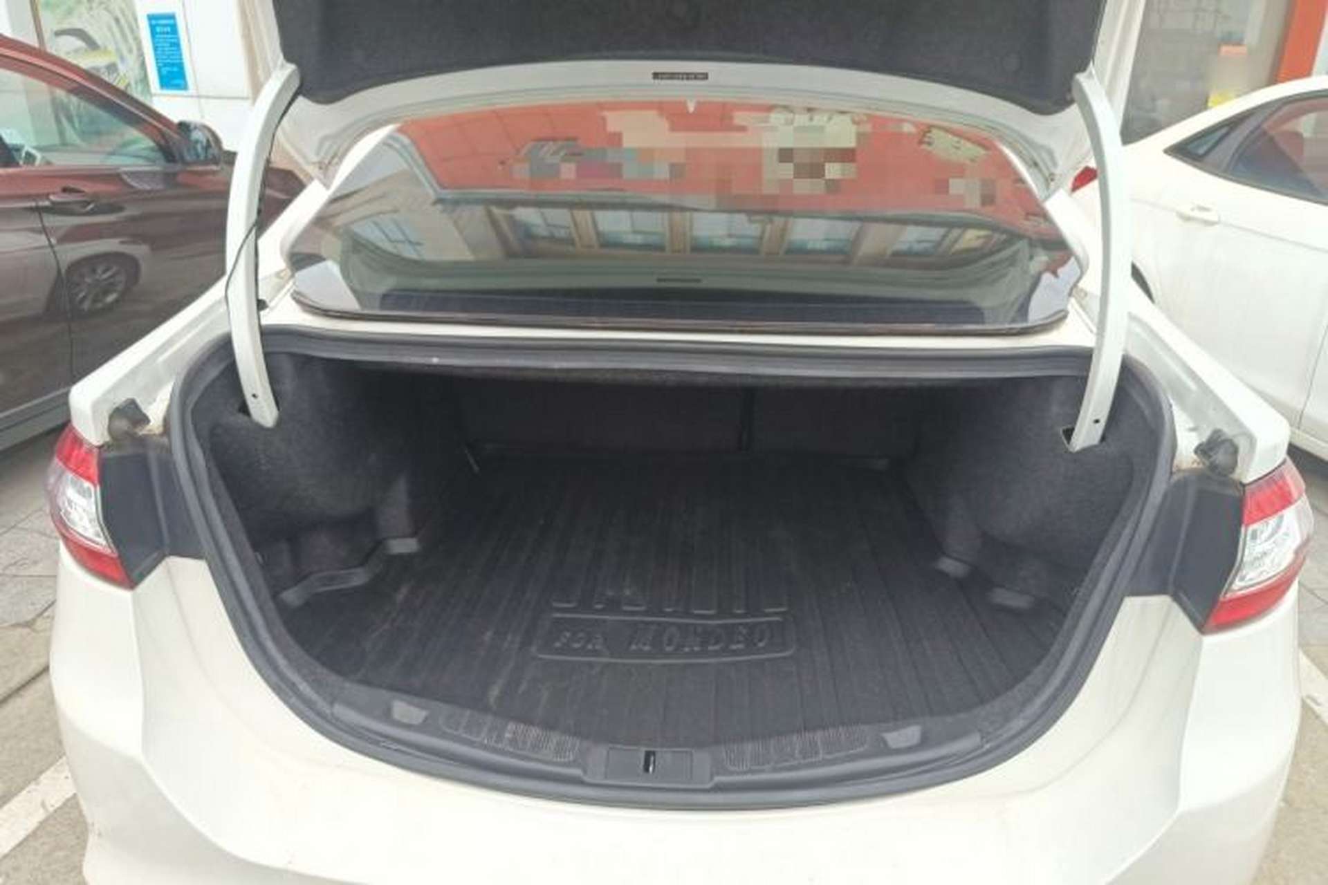 Used Ford Mondeo 2013 2.0L GTDi 200 Fashion Edition Trunk