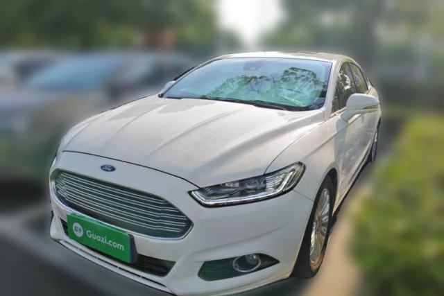 Ojetý Ford Mondeo 2013 2.0L GTDi 200 Luxury Model