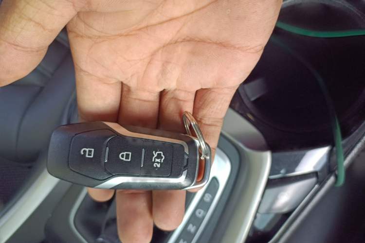 Used Ford Mondeo 2013 2.0L GTDi 200 Luxury Model Vehicle Key