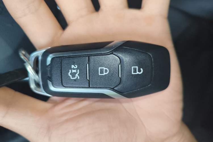 Used Ford Mondeo 2013 2.0L GTDi 200 Fashion Edition Vehicle Key