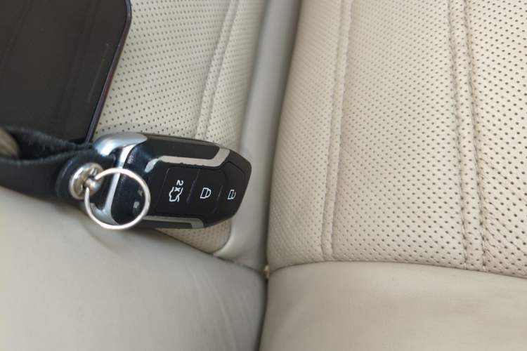 Used Ford Mondeo 2013 2.0L GTDi240 Ultimate Edition Vehicle Key