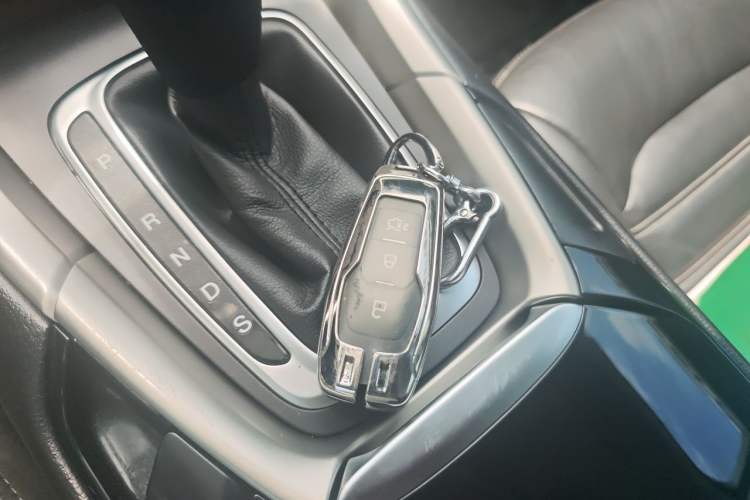Used Ford Mondeo 2013 2.0L GTDi 200 Fashion Edition Vehicle Key