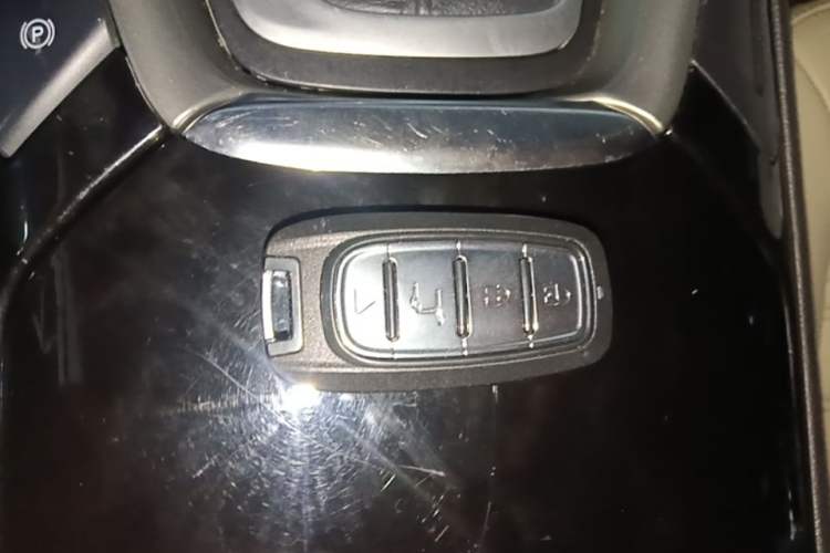 Used Ford Mondeo 2013 2.0L GTDi 200 Fashion Edition Vehicle Key