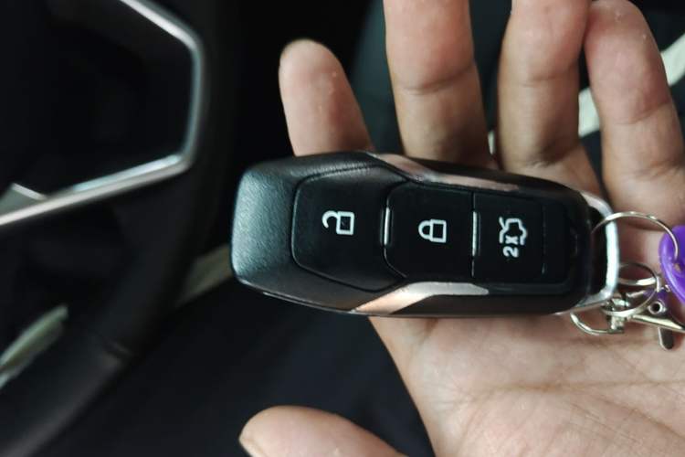Used Ford Mondeo 2013 2.0L GTDi 200 Luxury Model Vehicle Key