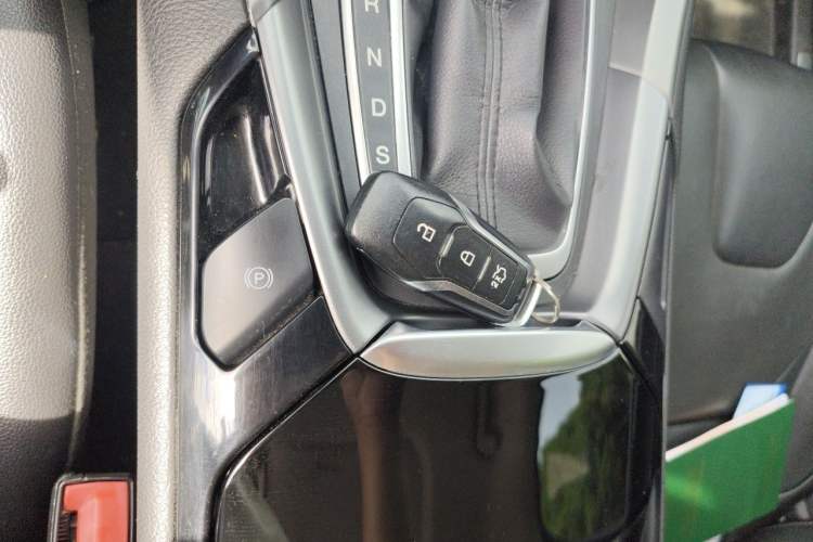 Used Ford Mondeo 2013 2.0L GTDi240 Luxury Sport Model Vehicle Key