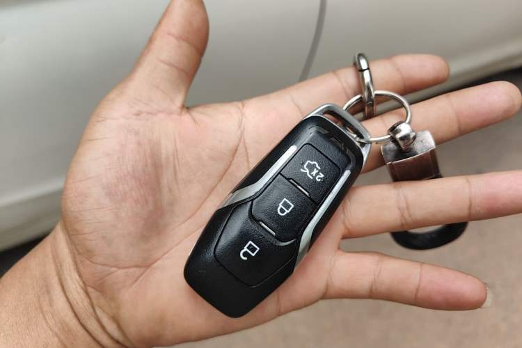 Used Ford Mondeo 2013 2.0L GTDi 200 Luxury Model Vehicle Key