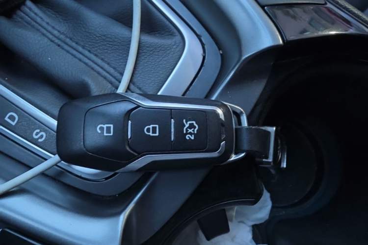 Used Ford Mondeo 2013 2.0L GTDi240 Luxury Sport Model Vehicle Key
