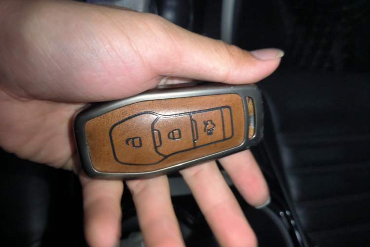 Used Ford Mondeo 2013 2.0L GTDi 200 Luxury Model Vehicle Key
