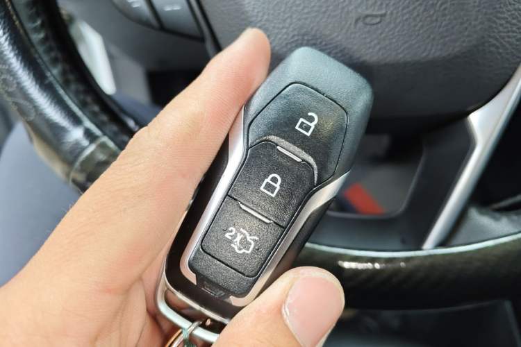 Used Ford Mondeo 2013 2.0L GTDi 200 Fashion Edition Vehicle Key