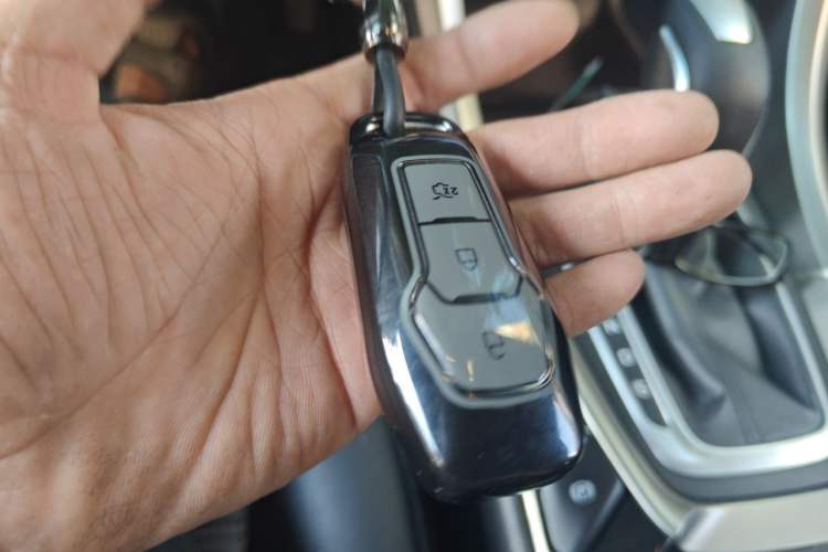 Used Ford Mondeo 2013 2.0L GTDi 200 Luxury Model Vehicle Key