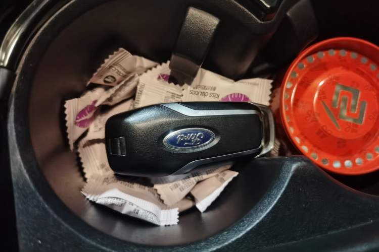 Used Ford Mondeo 2013 2.0L GTDi 200 Luxury Model Vehicle Key