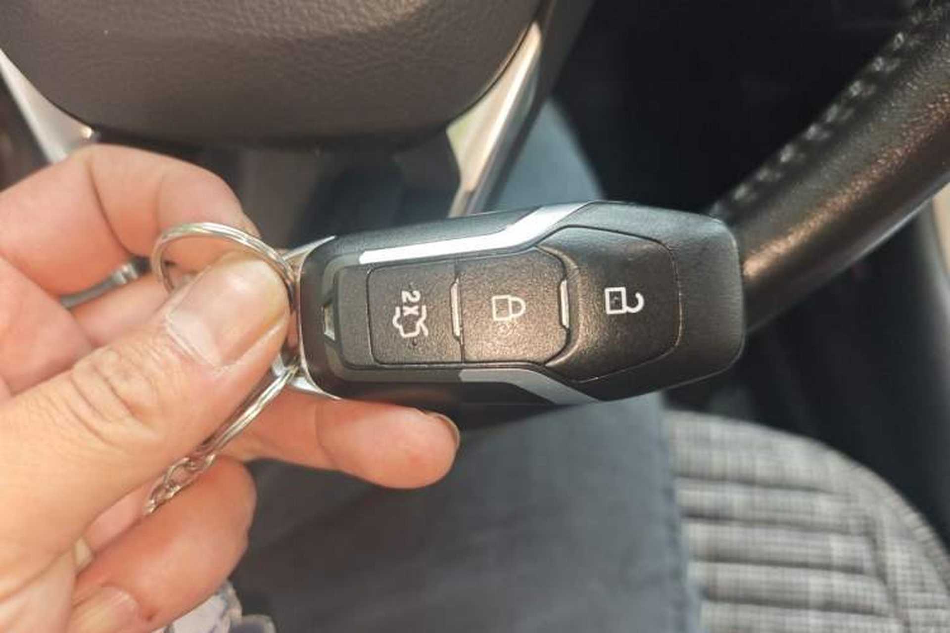 Used Ford Mondeo 2013 2.0L GTDi 200 Fashion Edition Vehicle Key