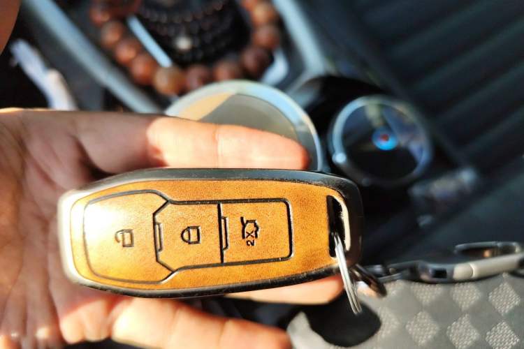 Used Ford Mondeo 2013 2.0L GTDi 200 Luxury Model Vehicle Key