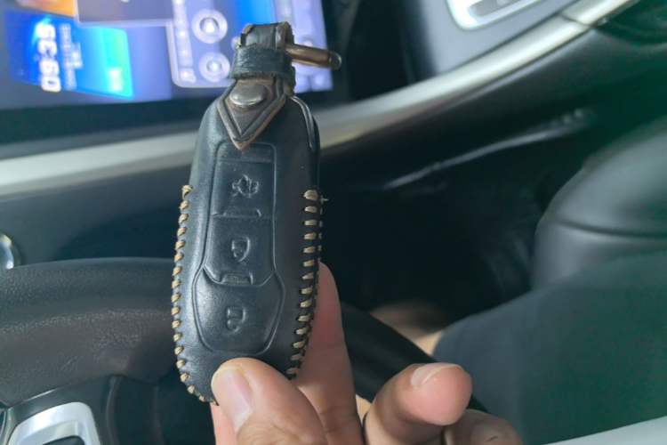 Used Ford Mondeo 2013 2.0L GTDi 200 Fashion Edition Vehicle Key