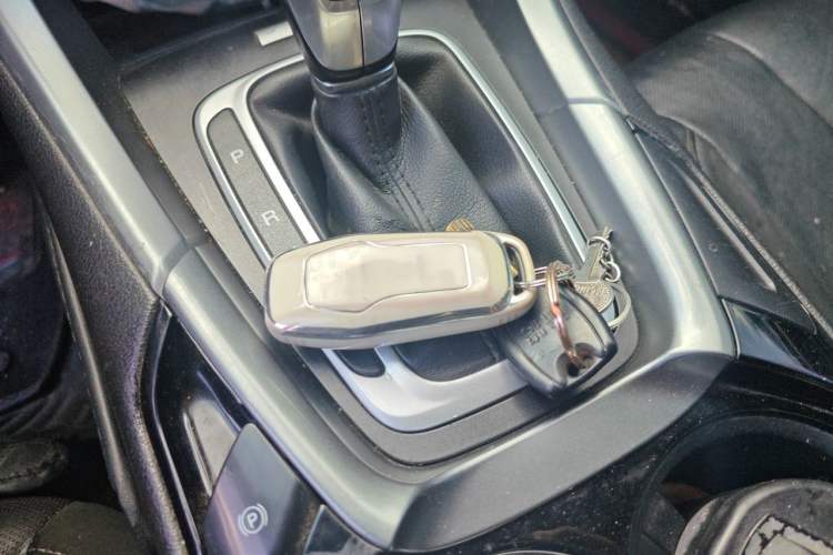 Used Ford Mondeo 2013 2.0L GTDi240 Luxury Sport Model Vehicle Key