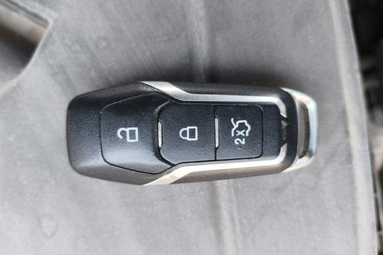 Used Ford Mondeo 2013 2.0L GTDi 200 Luxury Model Vehicle Key