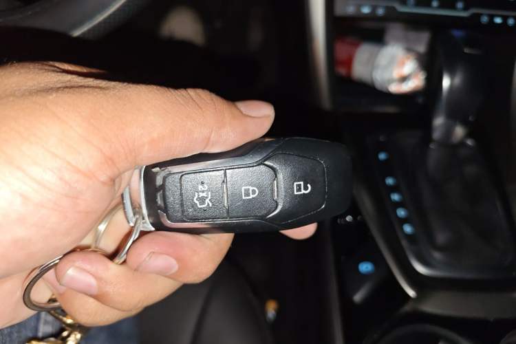 Used Ford Mondeo 2013 2.0L GTDi 200 Fashion Edition Vehicle Key