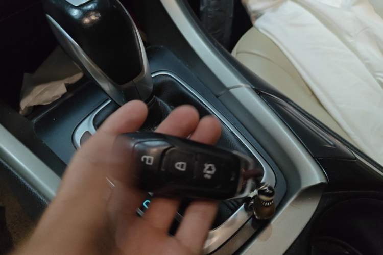 Used Ford Mondeo 2013 2.0L GTDi 200 Fashion Edition Vehicle Key