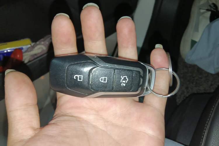 Used Ford Mondeo 2013 2.0L GTDi 200 Luxury Model Vehicle Key