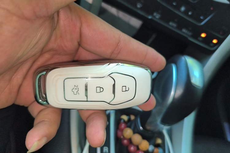 Used Ford Mondeo 2013 2.0L GTDi 200 Luxury Model Vehicle Key