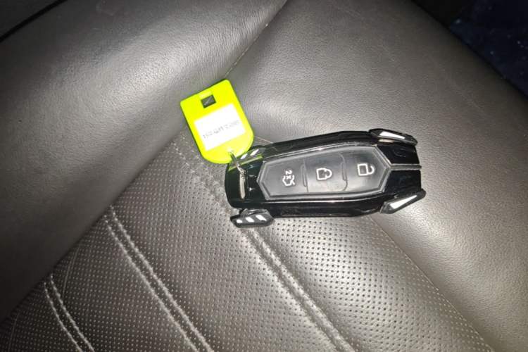 Used Ford Mondeo 2013 2.0L GTDi240 Flagship Edition Vehicle Key