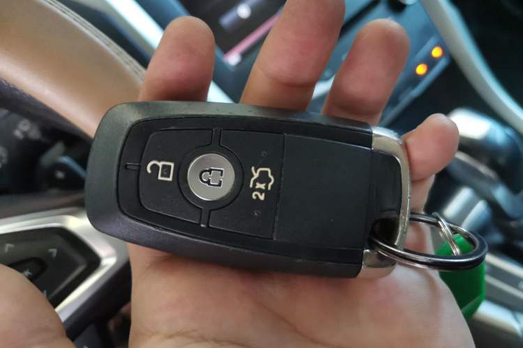 Used Ford Mondeo 2013 2.0L GTDi 200 Luxury Model Vehicle Key