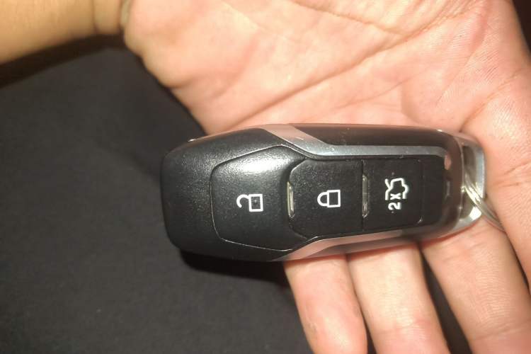 Used Ford Mondeo 2013 2.0L GTDi 200 Luxury Model Vehicle Key