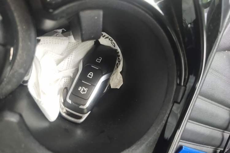 Used Ford Mondeo 2013 2.0L GTDi 200 Luxury Model Vehicle Key