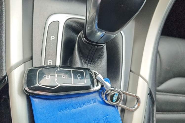 Used Ford Mondeo 2013 2.0L GTDi 200 Fashion Edition Vehicle Key