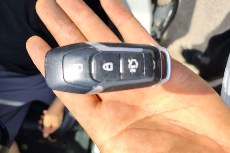 Used Ford Mondeo 2013 2.0L GTDi 200 Luxury Model Vehicle Key