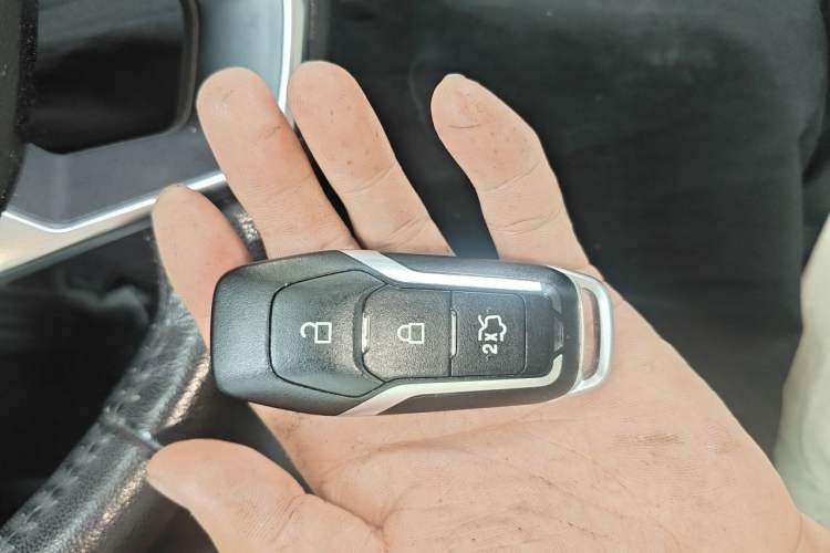 Used Ford Mondeo 2013 2.0L GTDi 200 Fashion Edition Vehicle Key
