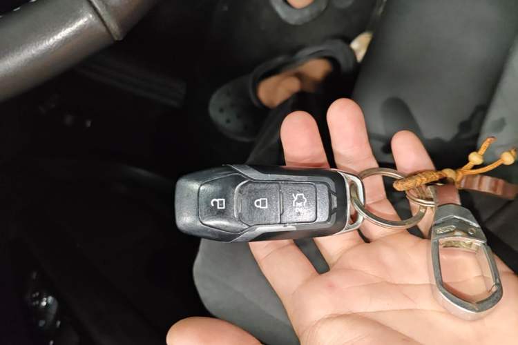 Used Ford Mondeo 2013 2.0L GTDi 200 Luxury Model Vehicle Key