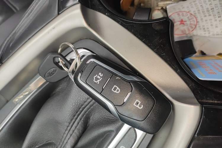 Used Ford Mondeo 2013 2.0L GTDi 200 Fashion Edition Vehicle Key