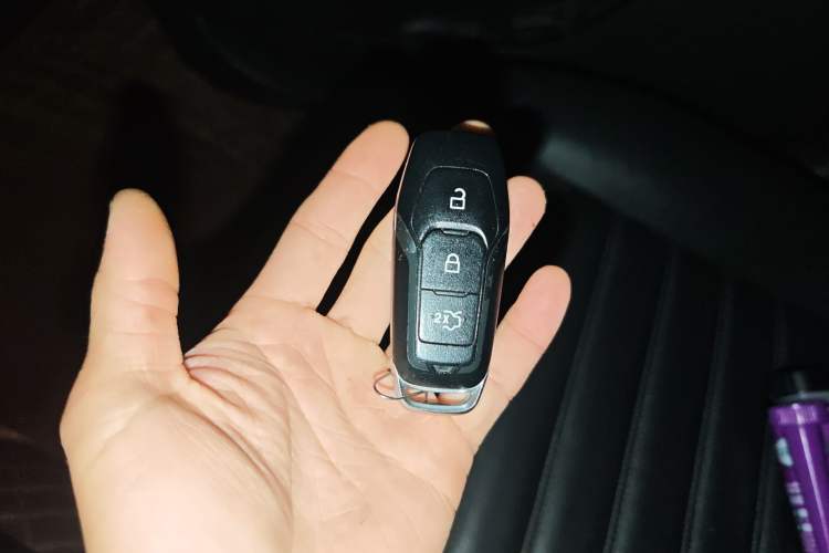 Used Ford Mondeo 2013 2.0L GTDi 200 Fashion Edition Vehicle Key