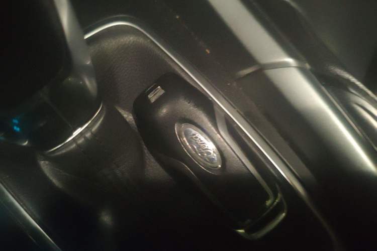 Used Ford Mondeo 2013 2.0L GTDi240 Luxury Sport Model Vehicle Key