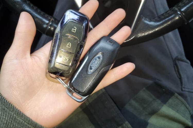 Used Ford Mondeo 2013 2.0L GTDi 200 Fashion Edition Vehicle Key