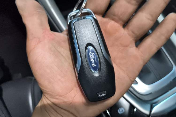 Used Ford Mondeo 2013 2.0L GTDi 200 Fashion Edition Vehicle Key