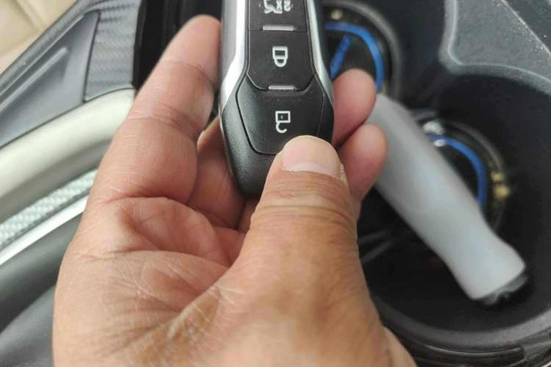 Used Ford Mondeo 2013 2.0L GTDi 200 Luxury Model Vehicle Key