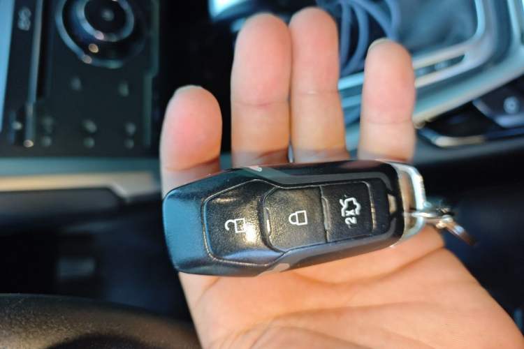 Used Ford Mondeo 2013 2.0L GTDi 200 Fashion Edition Vehicle Key