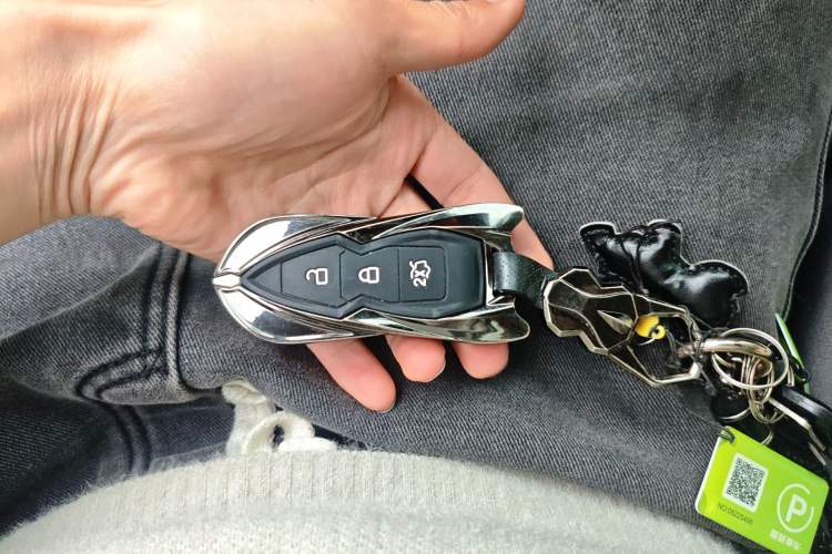 Used Ford Mondeo 2013 2.0L GTDi 200 Luxury Model Vehicle Key