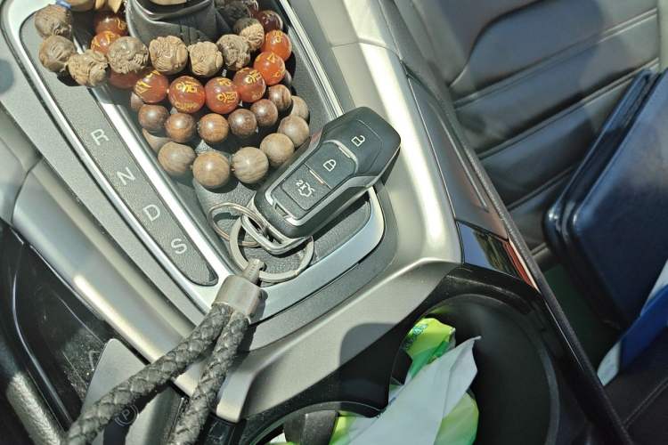 Used Ford Mondeo 2013 2.0L GTDi 200 Luxury Model Vehicle Key