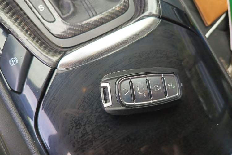 Used Ford Mondeo 2013 2.0L GTDi240 Luxury Sport Model Vehicle Key