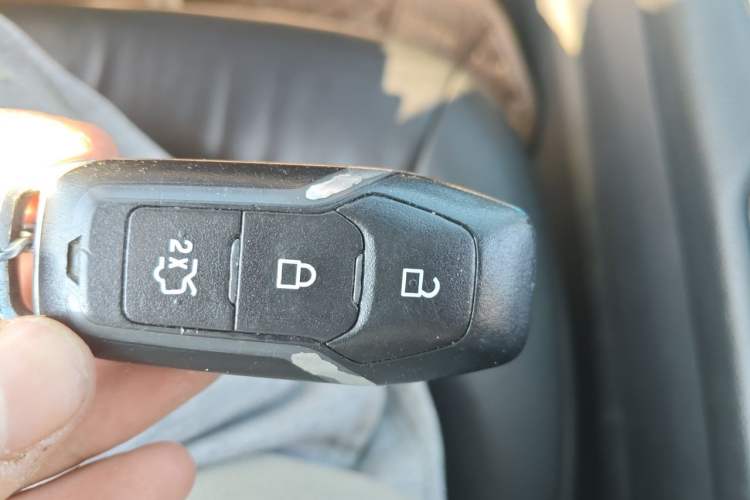 Used Ford Mondeo 2013 2.0L GTDi 200 Luxury Model Vehicle Key