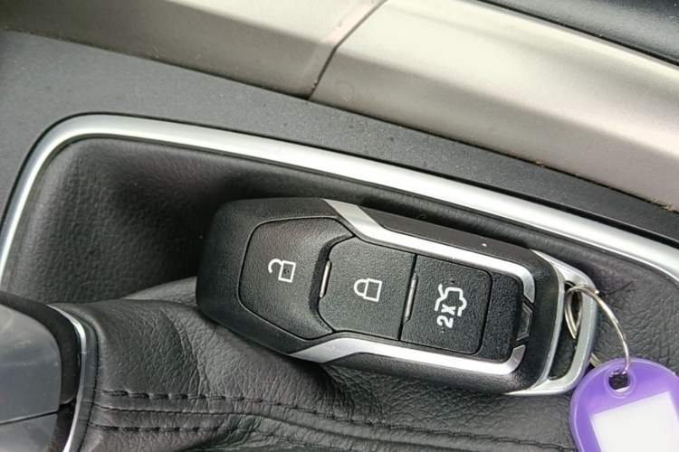 Used Ford Mondeo 2013 2.0L GTDi 200 Luxury Model Vehicle Key