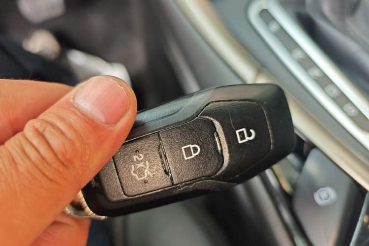 Used Ford Mondeo 2013 2.0L GTDi 200 Luxury Model Vehicle Key