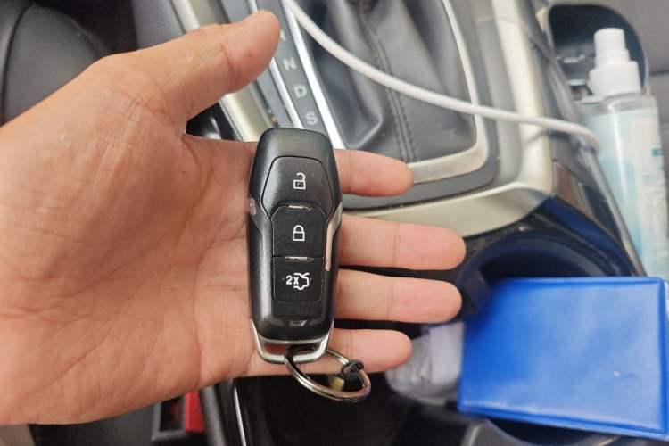 Used Ford Mondeo 2013 2.0L GTDi 200 Fashion Edition Vehicle Key