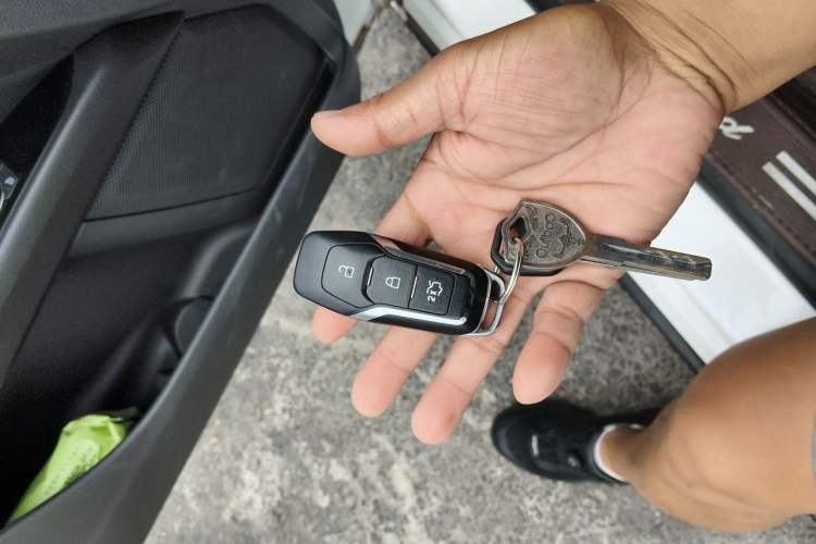Used Ford Mondeo 2013 2.0L GTDi 200 Fashion Edition Vehicle Key